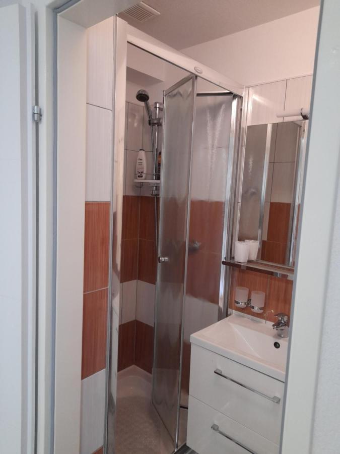 Apartments Donella أوماغ المظهر الخارجي الصورة
