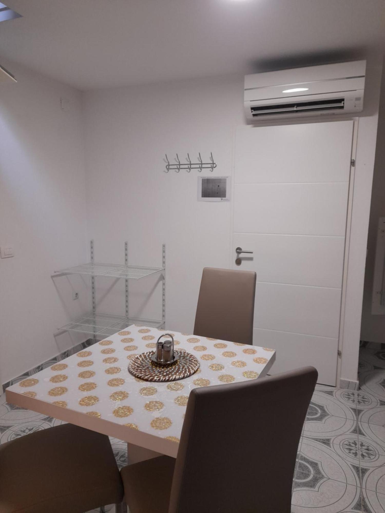Apartments Donella أوماغ المظهر الخارجي الصورة