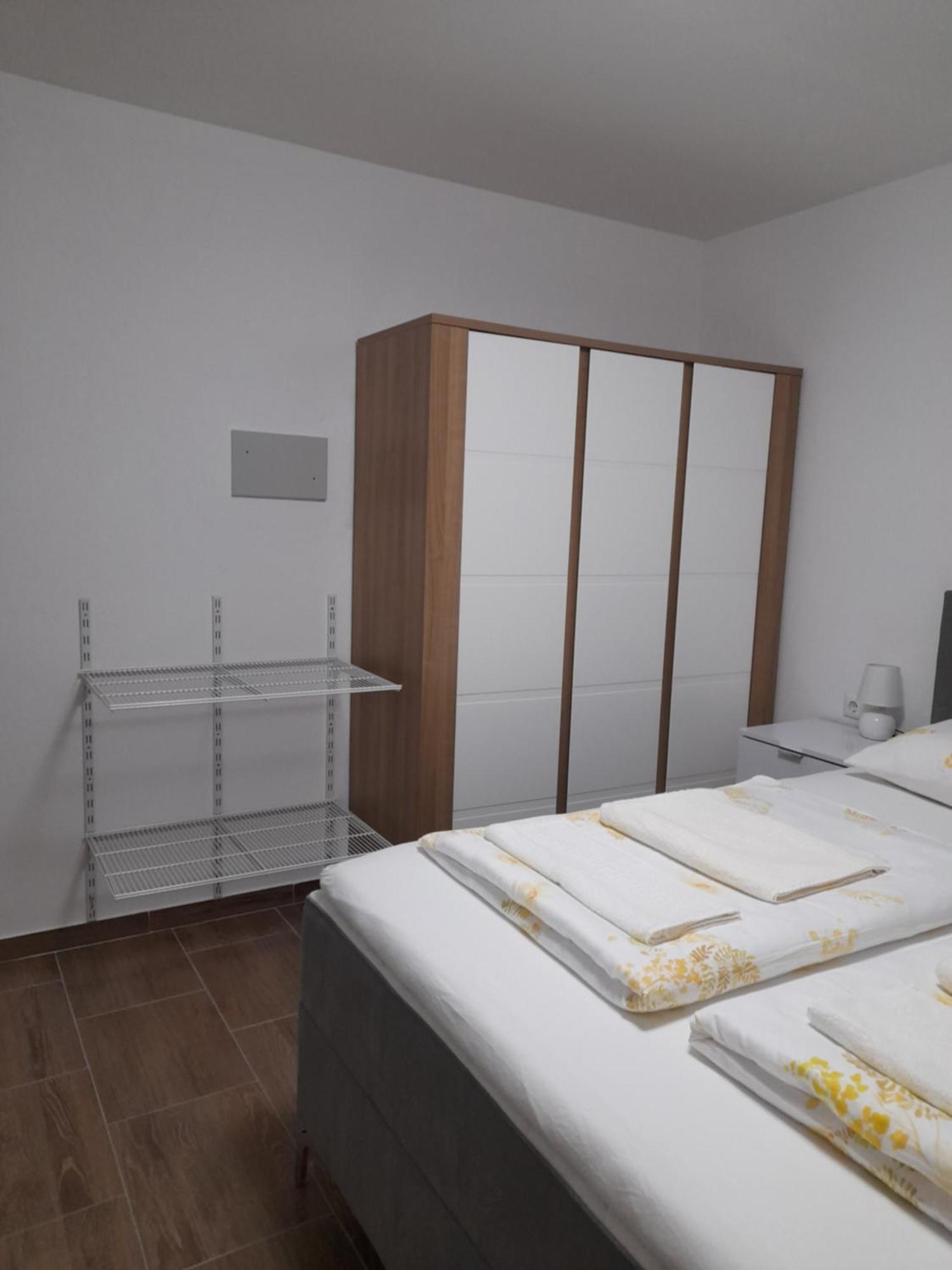 Apartments Donella أوماغ المظهر الخارجي الصورة