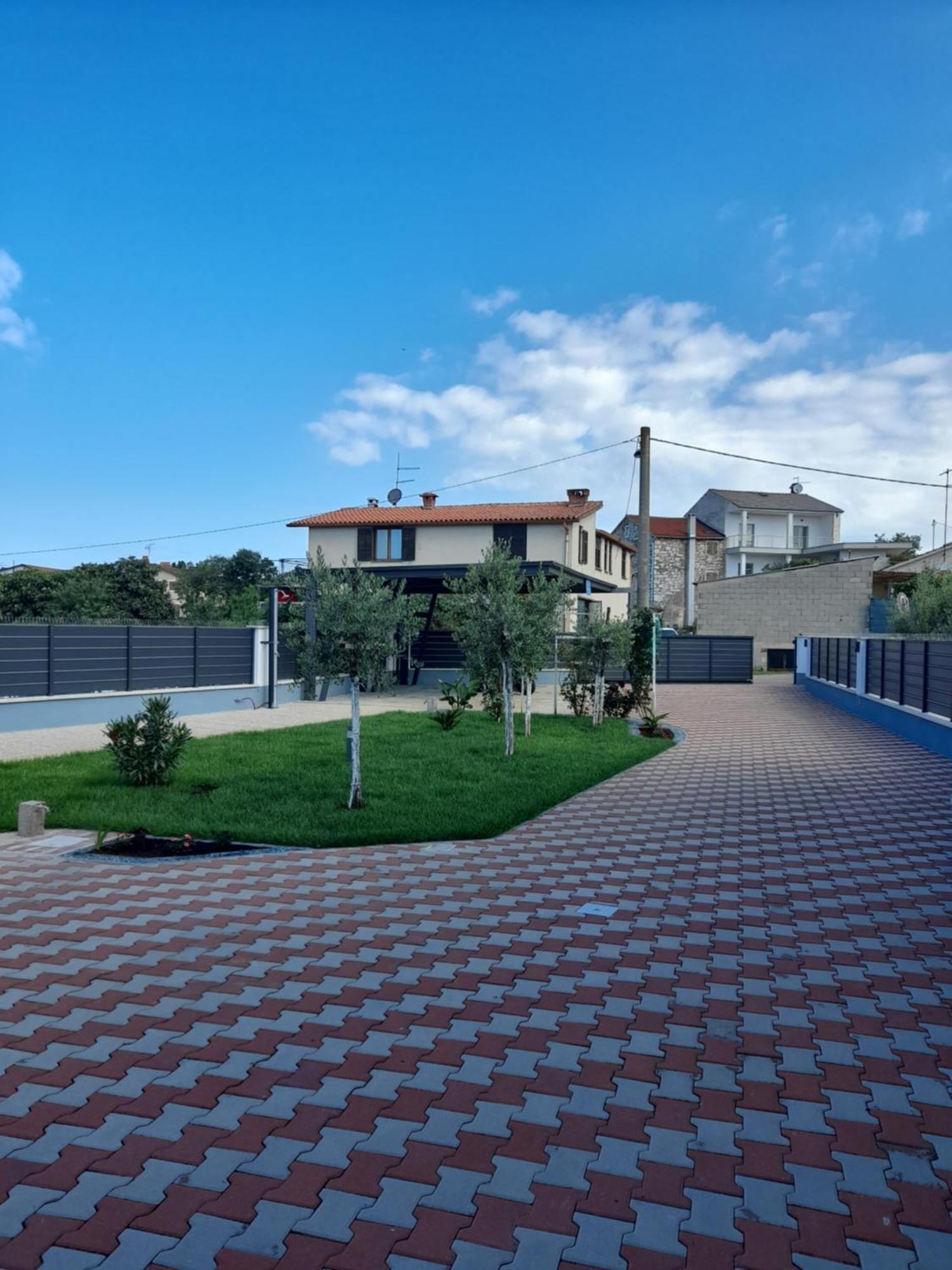 Apartments Donella أوماغ المظهر الخارجي الصورة